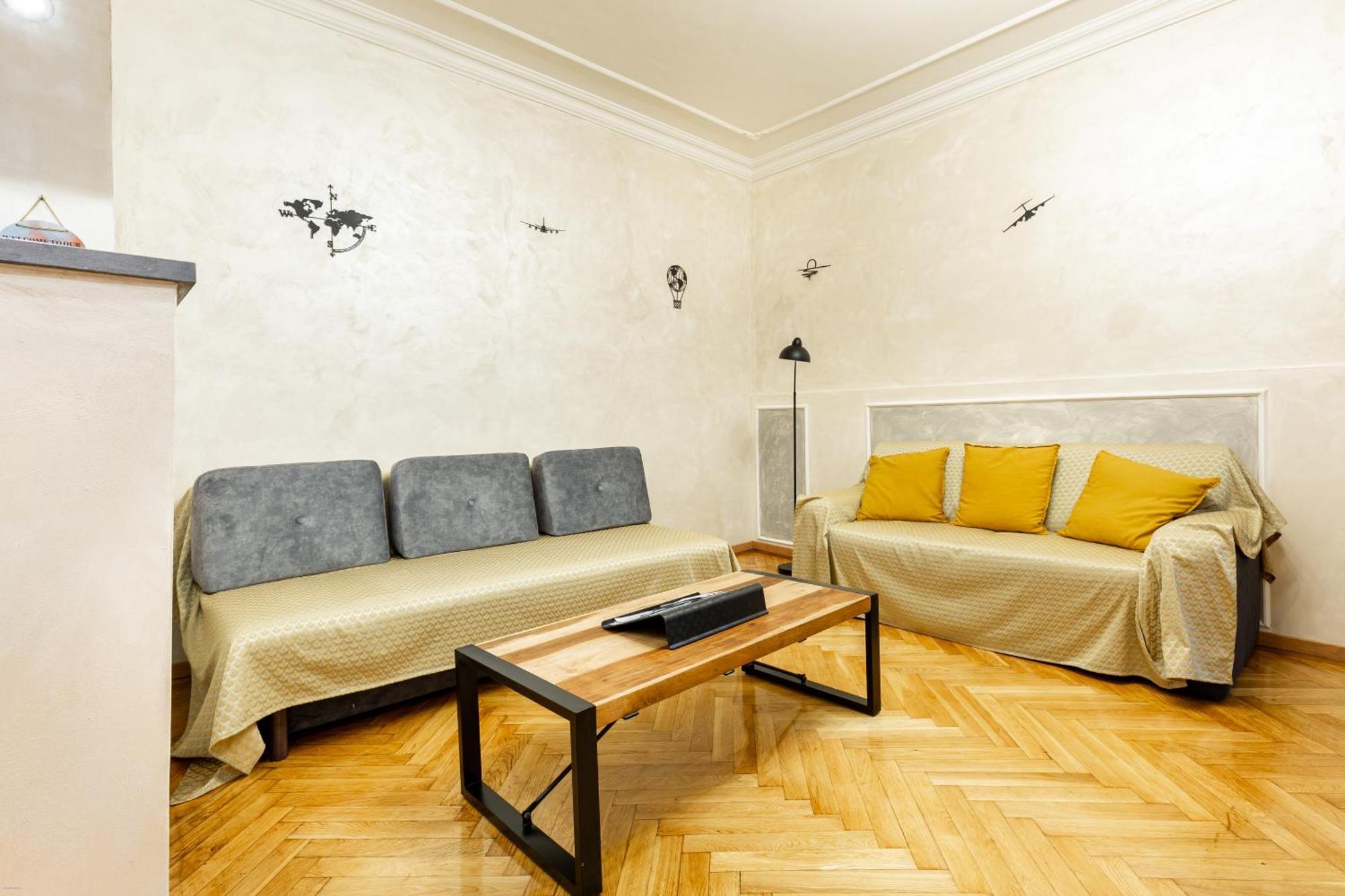 Apartmán Mari&Emi Flat In Corvin Budapešť Exteriér fotografie