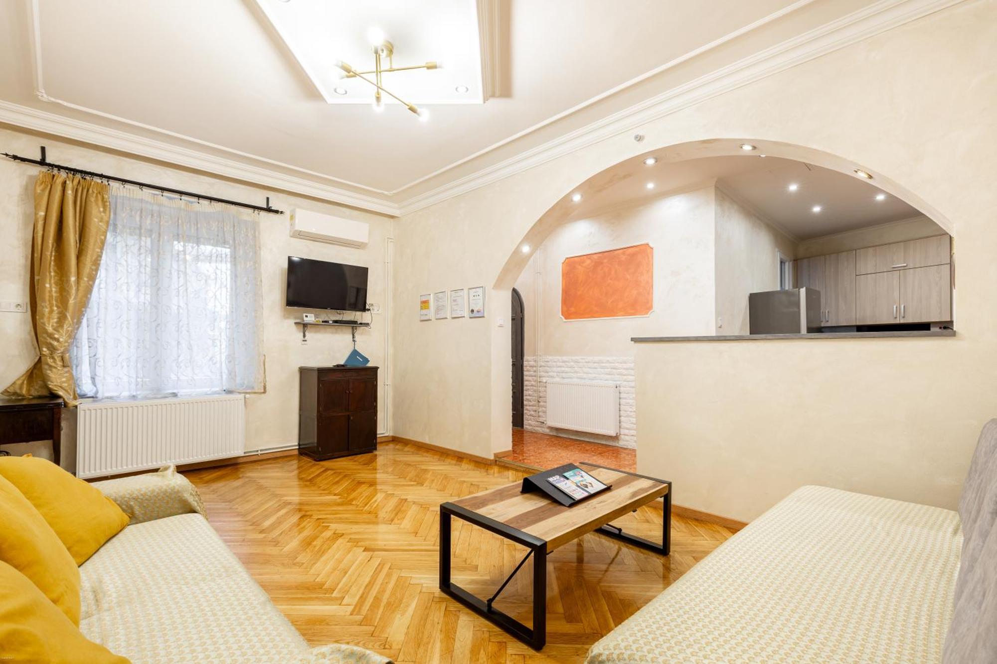 Apartmán Mari&Emi Flat In Corvin Budapešť Exteriér fotografie