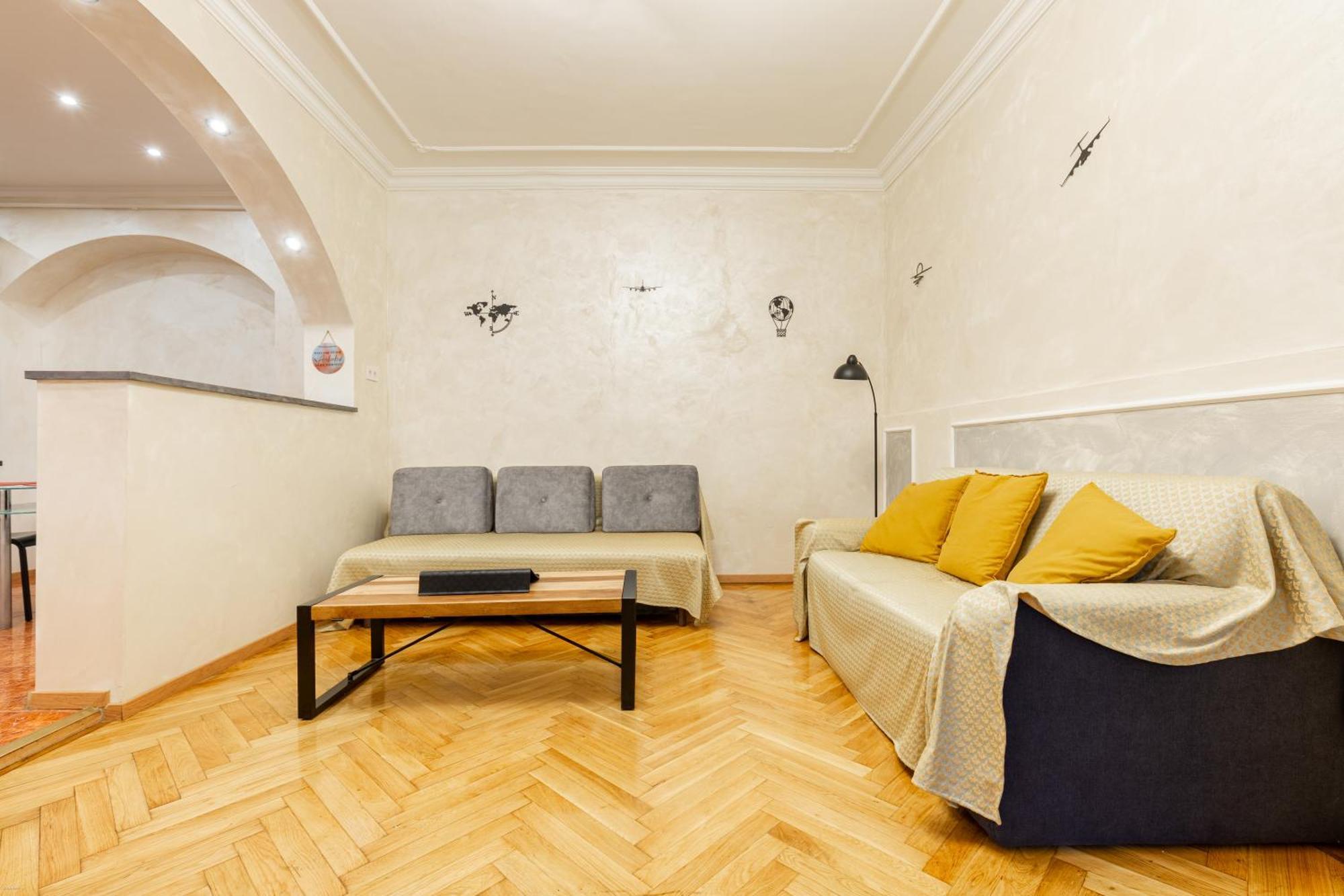 Apartmán Mari&Emi Flat In Corvin Budapešť Exteriér fotografie