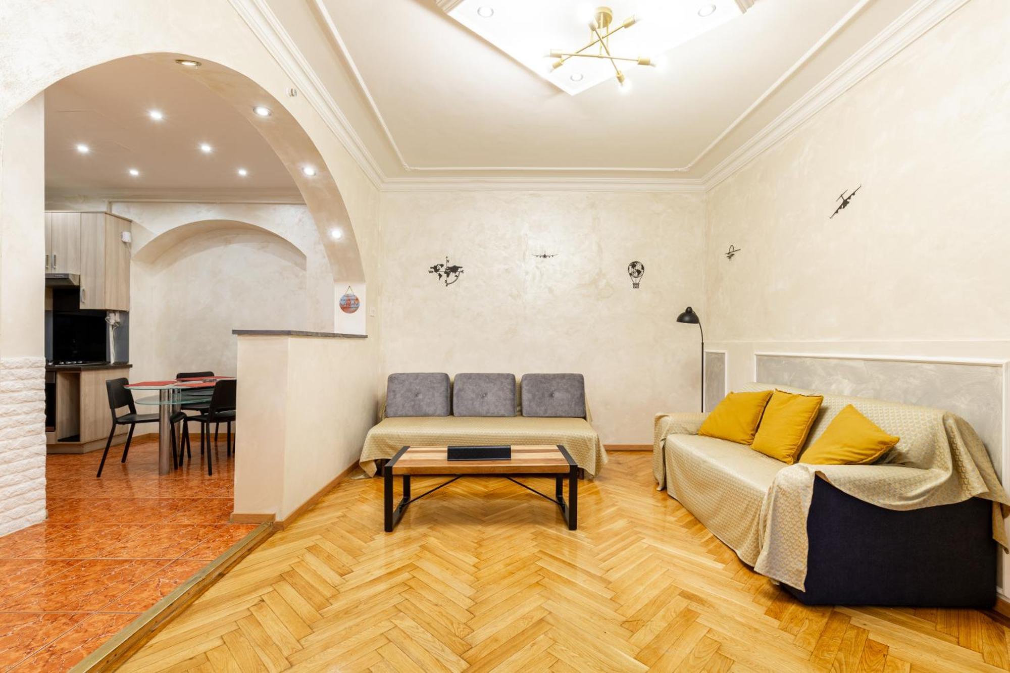 Apartmán Mari&Emi Flat In Corvin Budapešť Exteriér fotografie
